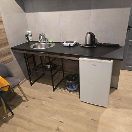 波罗家庭式旅舍 琴斯托霍瓦 外观 照片